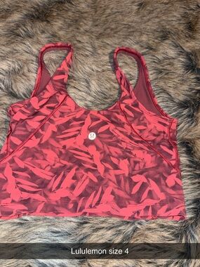 lululemon athletica Red Printed Scoop Sports Bra
